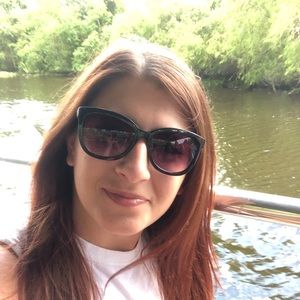 Meet your Posher, Catherine